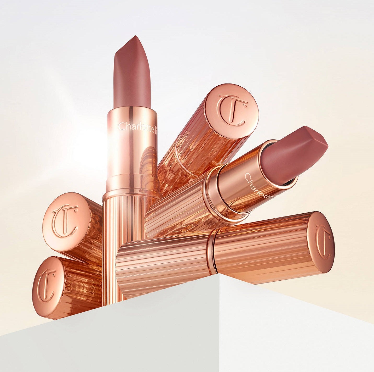 Charlotte Tilbury, Matte Revolution Luminous Modern Matte Long Lasting Lipstick