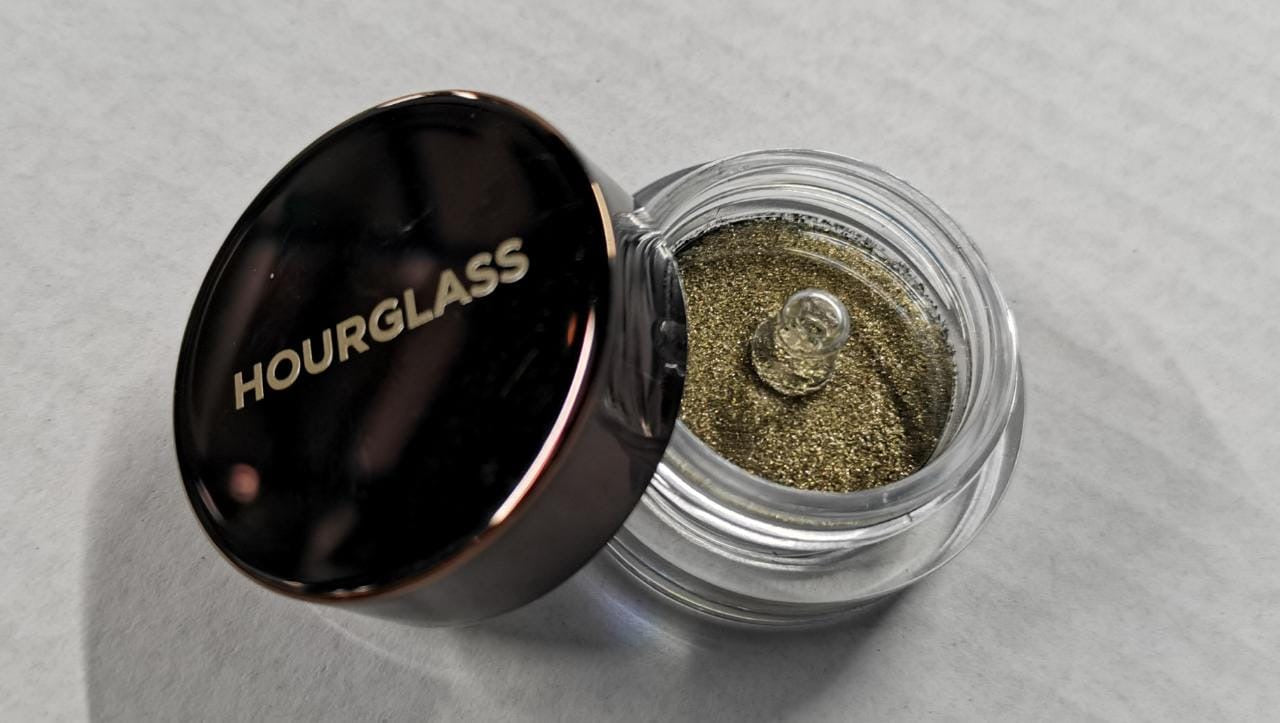 Hourglass Scattered Light Glitter Eyeshadow -VIVID