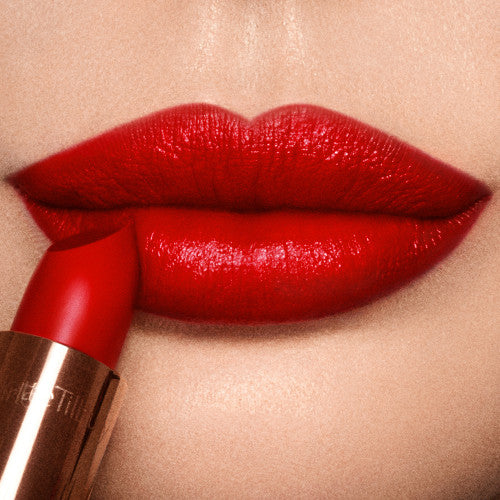  Charlotte Tilbury HOT LIPS Kissing Fallen from the Lipstick  Tree - Liv It Up : Beauty & Personal Care