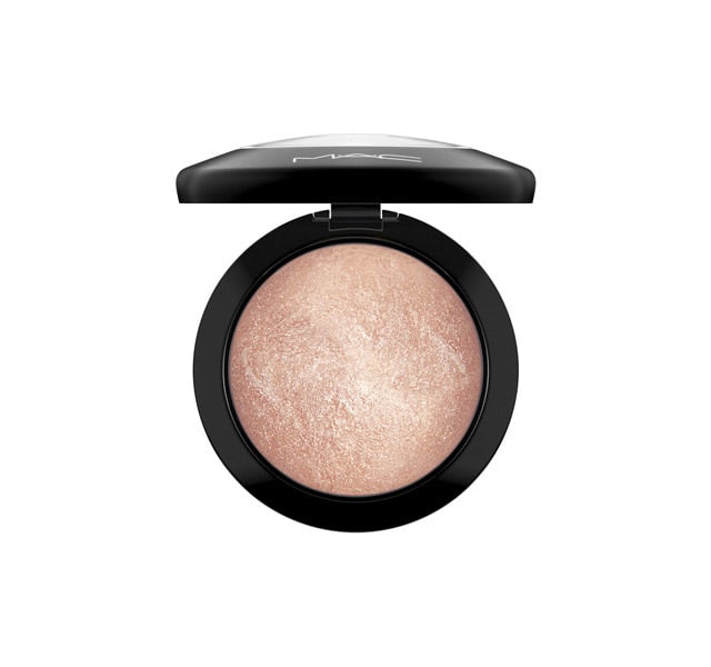 MAC Mineralize SkinFinish Soft and Gentle