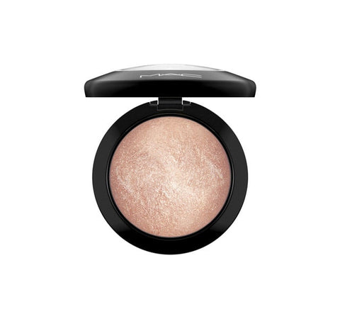 MAC Mineralize SkinFinish Soft and Gentle